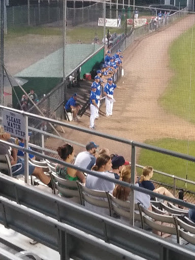 Stadium «Donovan Stadium at Murnane Field», reviews and photos, 898 Rose Pl, Utica, NY 13502, USA