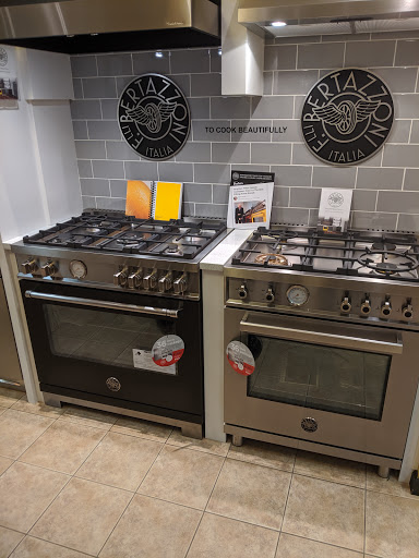 Appliance Store «Connecticut Appliance & Fireplace Distributors (CAFD)», reviews and photos, 50 Graham Pl, Southington, CT 06489, USA