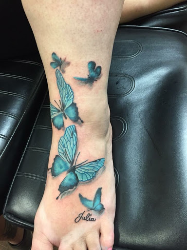 Explore dice tattoo ideas, creative tattoo ideas in Lakeland, available at Lyons Den Tattoo Company