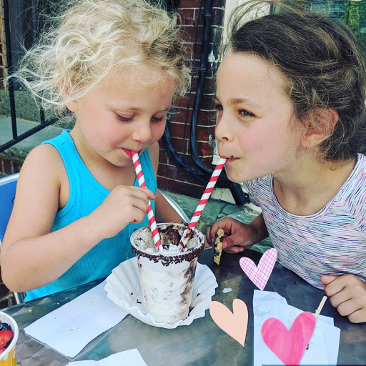 Frozen Yogurt Shop «Just Chill Frozen Desserts & Creperie», reviews and photos, 47 Main St, Clinton, NJ 08809, USA