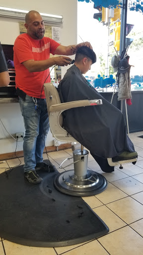 Barber Shop -Handz the Barber