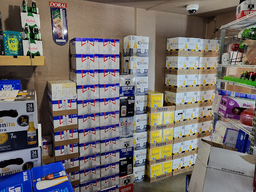 Liquor Store «R & F Liquors», reviews and photos, 4727 E Southern Ave # C, Phoenix, AZ 85042, USA