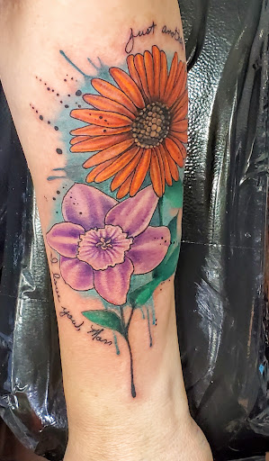 Tattoo Shop «Sorry Mom Tattoo», reviews and photos, 808 Caroline St, Fredericksburg, VA 22401, USA