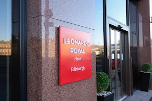 Leonardo Royal Hotel Edinburgh - Formerly Jurys Inn image