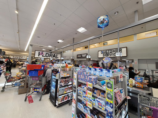 Supermarket «Giant», reviews and photos, 1535 Alabama Ave SE, Washington, DC 20032, USA