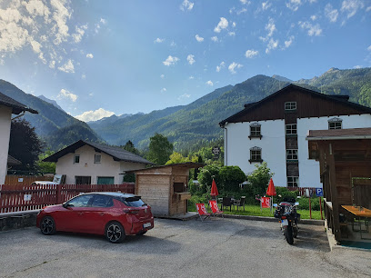 Edelweiss Alpine Lodge