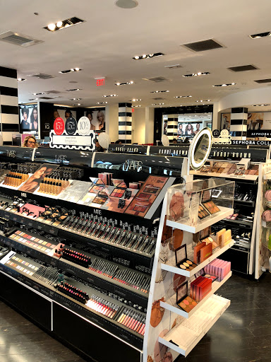 Cosmetics Store «SEPHORA», reviews and photos, 42 St Georges Rd, Ardmore, PA 19003, USA