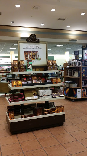 Book Store «Barnes & Noble», reviews and photos, 4300 Montgomery Rd, Ellicott City, MD 21043, USA