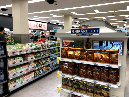 Clothing Store «Ross Dress for Less», reviews and photos, 405 Westlake Center, Daly City, CA 94015, USA