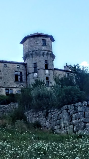 Château de Versas à Sanilhac (Ardèche 07)