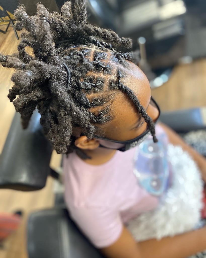 Locs By CeeCee 23669