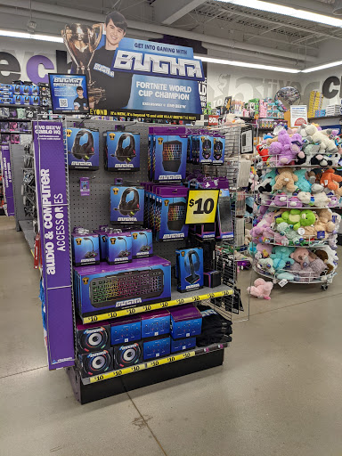 Variety Store «Five Below», reviews and photos, 781 Shoppes Blvd, North Brunswick Township, NJ 08902, USA