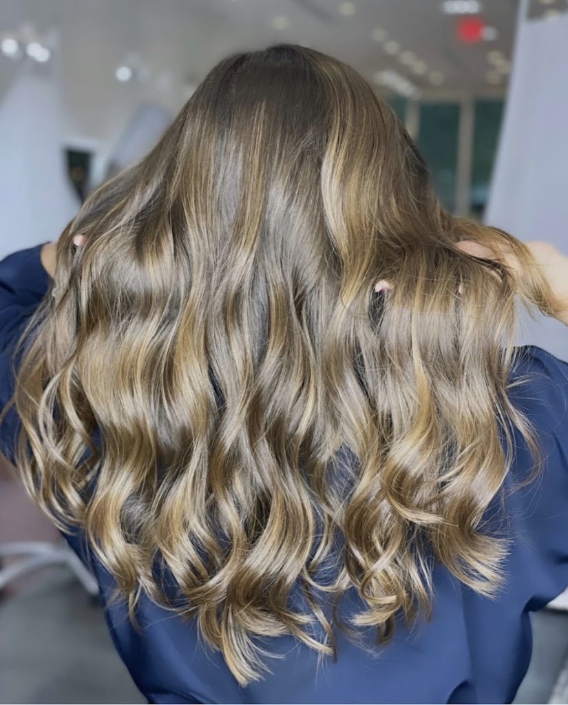 Trini Salon & Spa 33131
