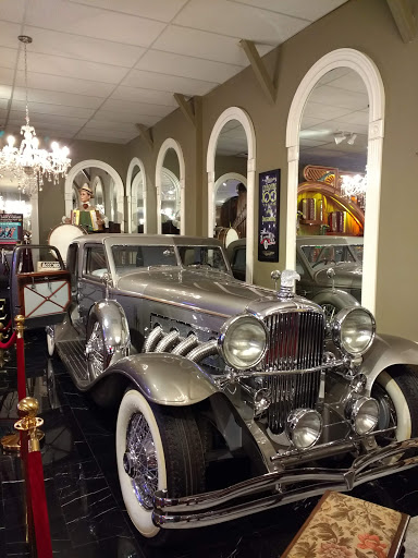 Park «Ehlert Park», reviews and photos, Congress Park Ave, Brookfield, IL 60513, USA