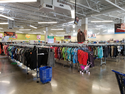 Thrift Store «Goodwill Store & Donation Center», reviews and photos, 5518 Touhy Ave, Skokie, IL 60077, USA