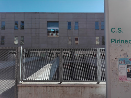 Información y opiniones sobre Huesca Pirineos Centro de Salud de Huesca