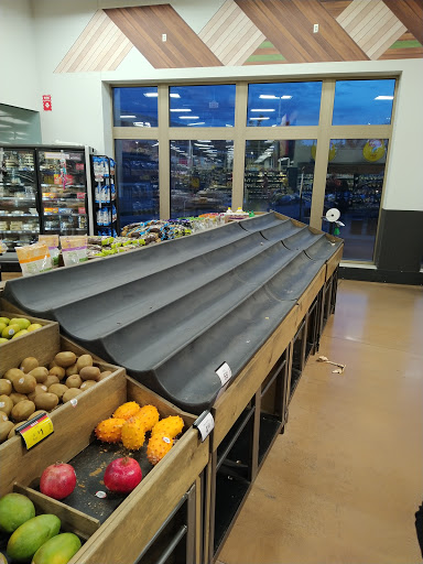 Grocery Store «Kroger», reviews and photos, 1350 N High St, Columbus, OH 43201, USA