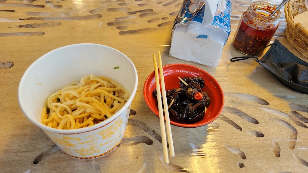 金崙嗑起來餐館 的照片