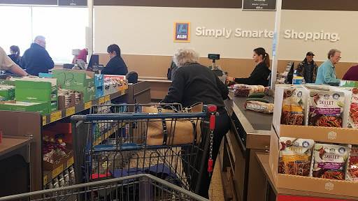 Supermarket «ALDI», reviews and photos, 1645 E Kearney St, Springfield, MO 65803, USA