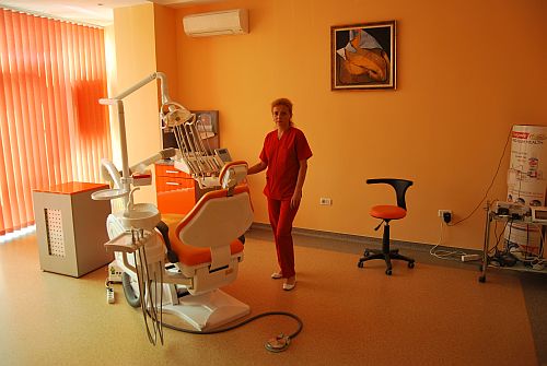 Opinii despre Cabinet Stomatologic Dr Iercan Aurelia Arad în <nil> - Dentist