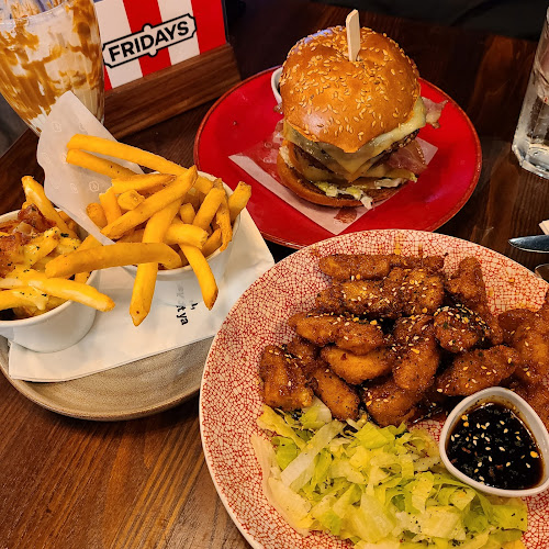 Comments and reviews of TGI Fridays - Lincoln