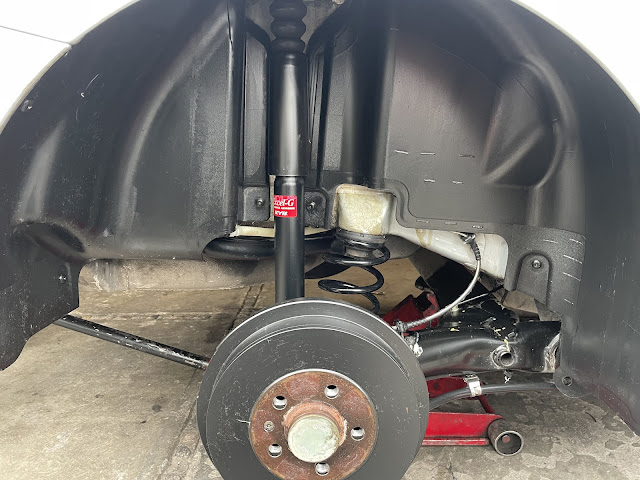 Servicio Aguilar. Reparación de suspensión automotriz