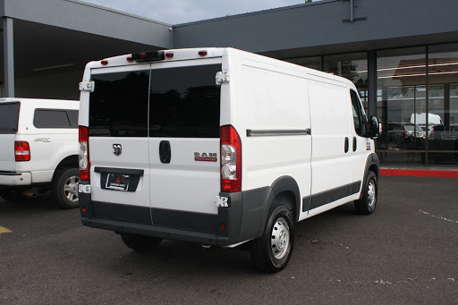 Used Car Dealer «Cascade Auto», reviews and photos, 1164 SE 82nd Ave, Portland, OR 97216, USA