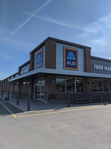 Supermarket «ALDI», reviews and photos, 3306 N Main St, High Point, NC 27265, USA