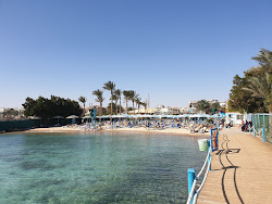 Foto di Public Beach El Fayroz con una costa dritta