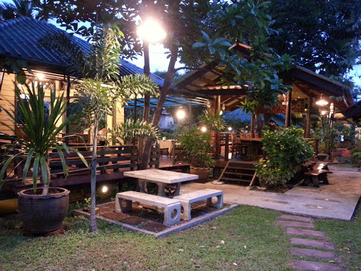 ร้านอาหารบ้านในสวน
