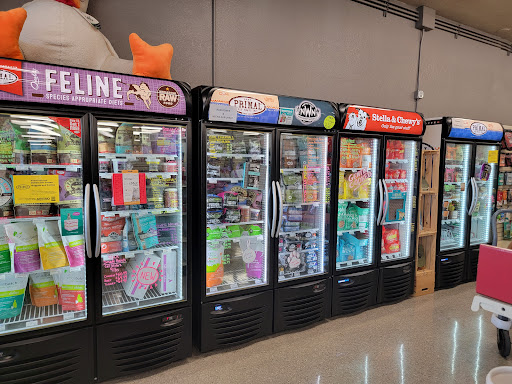 Pet Supply Store «Salem Pet Supply», reviews and photos, 3185 Market St NE, Salem, OR 97301, USA