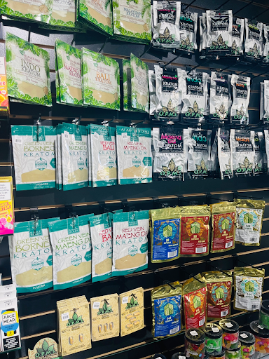 Tobacco Shop «House Of Vapes/Smoke Shop», reviews and photos, 4151 W Vine St, Kissimmee, FL 34741, USA