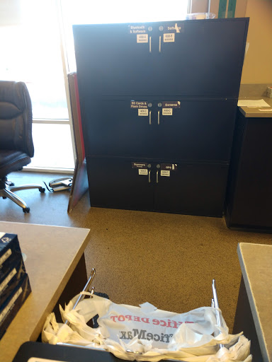 Office Supply Store «OfficeMax», reviews and photos, 1738 W Rio Salado Pkwy, Mesa, AZ 85201, USA