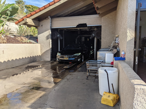 Car Wash «Encinitas Car Wash», reviews and photos, 293 N El Camino Real, Encinitas, CA 92024, USA