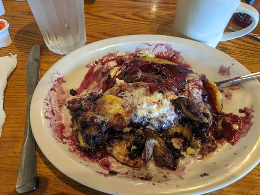 American Restaurant «Cracker Barrel Old Country Store», reviews and photos, 16 Nashua Rd, Londonderry, NH 03053, USA