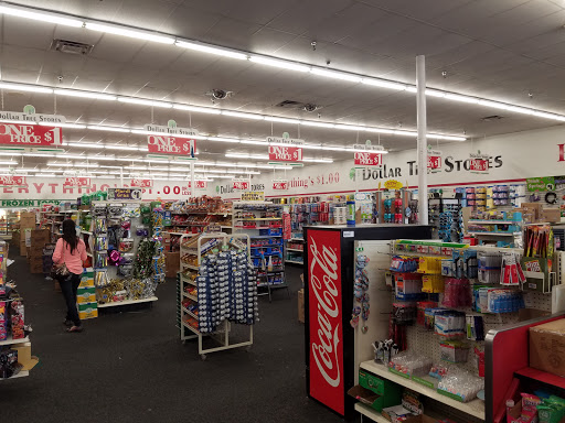 Dollar Store «Dollar Tree», reviews and photos, 612 S Walnut Ave, New Braunfels, TX 78130, USA