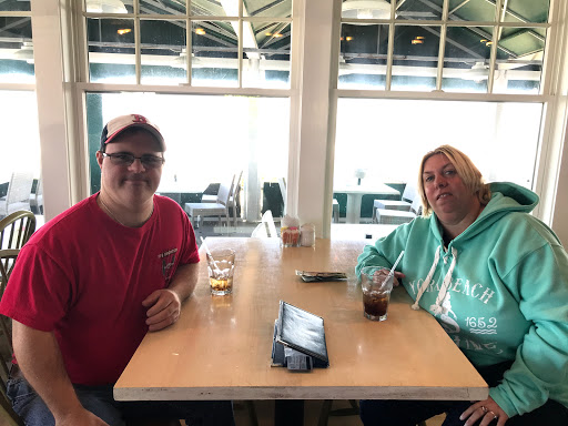 Irish Pub «The Old Court Irish Pub And Restaurant», reviews and photos, 29-31 Central St, Lowell, MA 01852, USA