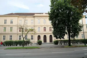 Bundesrealgymnasium Krems image