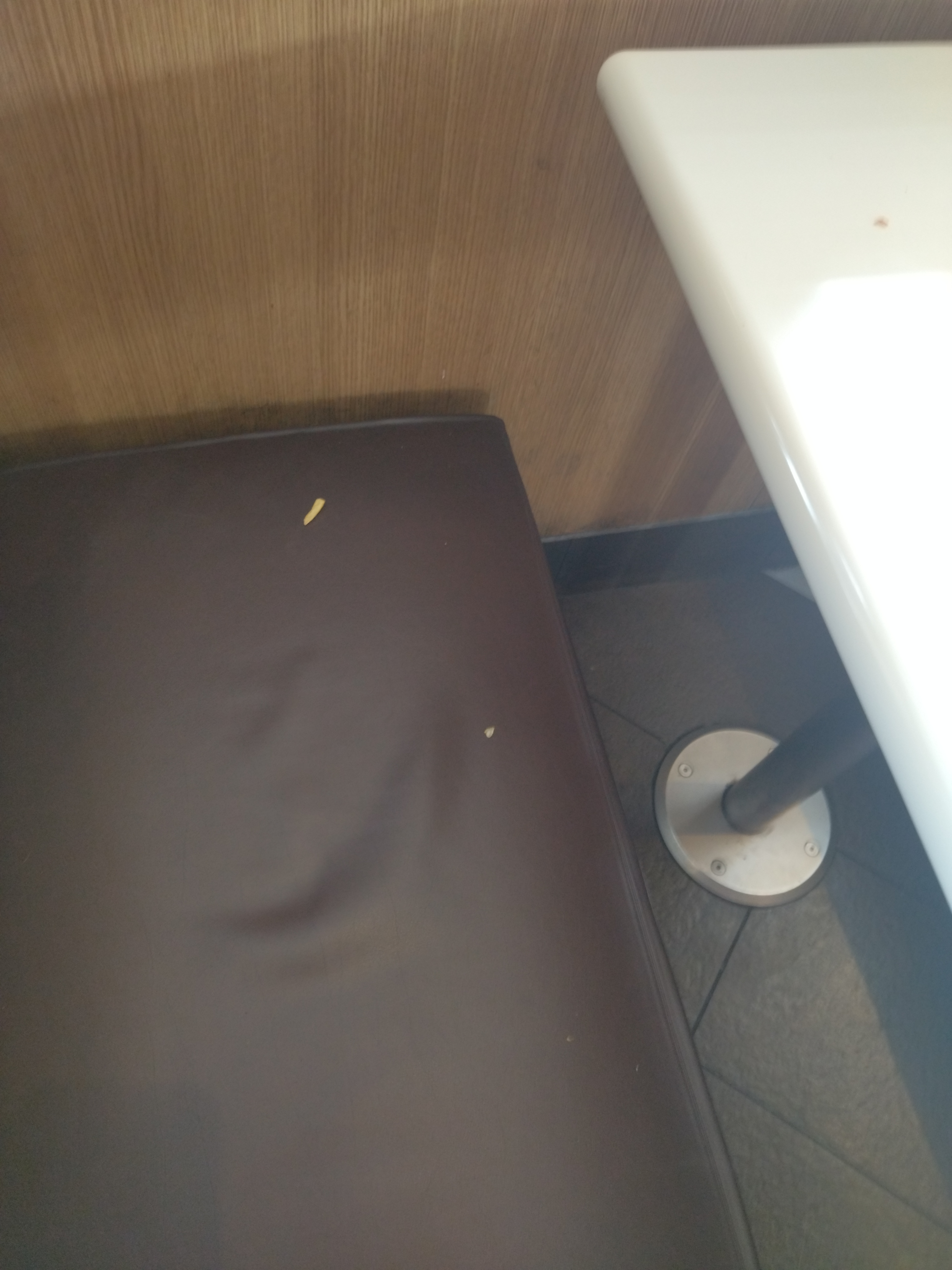 Photo n° 2 de l'avis de Gossip.a fait le 13/04/2022 à 12:19