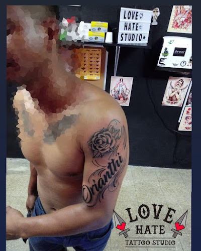 LOVE.HATE.TATTOO - Estudio de tatuajes