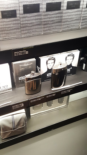 Cosmetics Store «SEPHORA», reviews and photos, 4174 The Strand Ste 321, Columbus, OH 43219, USA