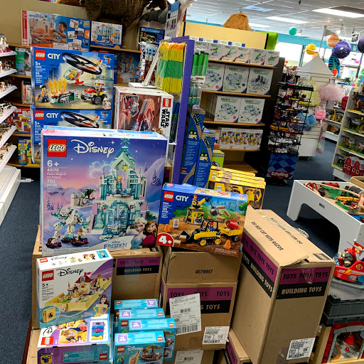 Toy Store «Mudpuddles Toys & Books», reviews and photos, 16420 SW Langer Dr, Sherwood, OR 97140, USA