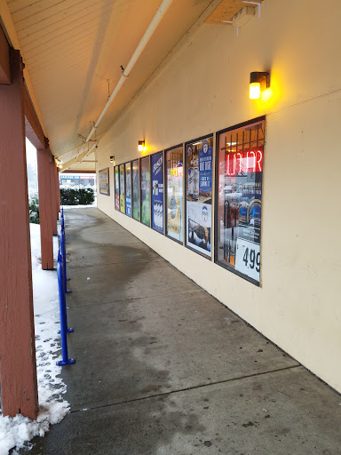 Grocery Store «Columbia Market», reviews and photos, 450 Wa Na Pa St, Cascade Locks, OR 97014, USA