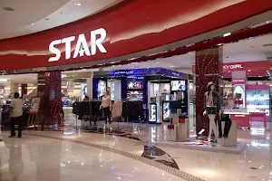 STAR Department Store - Summarecon Mal Serpong image