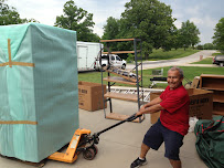 Red Ants Moving Services Inc - Photo 4 - Car repair in , Plano