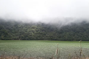 Lake Nailig image