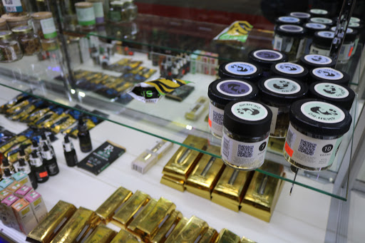 Tobacco Shop «Amsterdam Smoke Shop», reviews and photos, 29 Easton Ave, New Brunswick, NJ 08901, USA