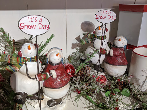 Florist «Colonial Flower Shoppe», reviews and photos, 611 Main St, Somers, CT 06071, USA