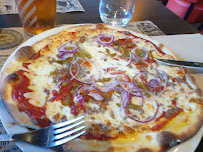 Pizza du Restaurant Les Bretelles - Thue et Mue - n°2