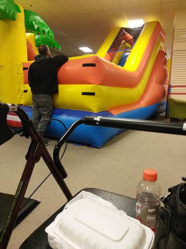 Shopping Mall «Heritage Mall», reviews and photos, 1895 14th Ave SE, Albany, OR 97322, USA